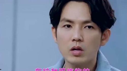 白衣男吃瓜,揭秘娱乐圈幕后真相