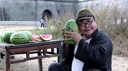 吃瓜破防的瞬间,情感防线瞬间崩塌