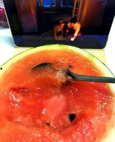 老淘吃瓜,揭秘娱乐圈那些不为人知的幕后故事