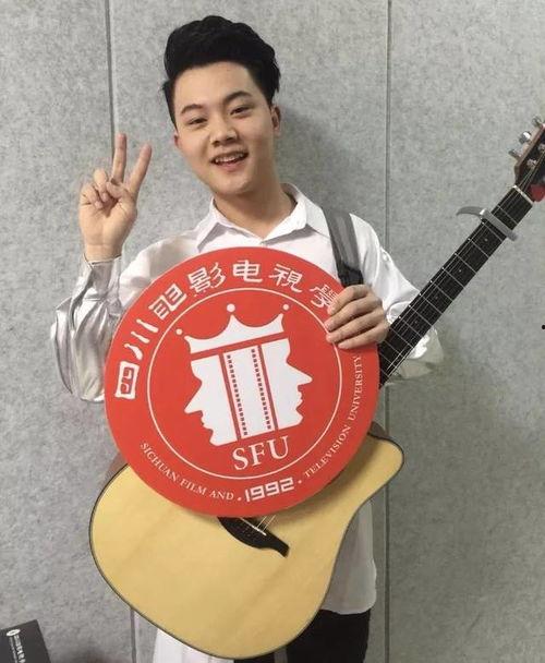 音乐表演吃瓜,一场别开生面的表演之旅