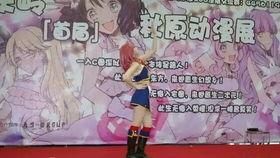 漫展吃瓜原视频,吃瓜群众围观精彩瞬间，还原现场热辣瞬间