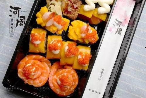 诸城西城吃瓜,夏日吃瓜盛宴，品味生活乐趣